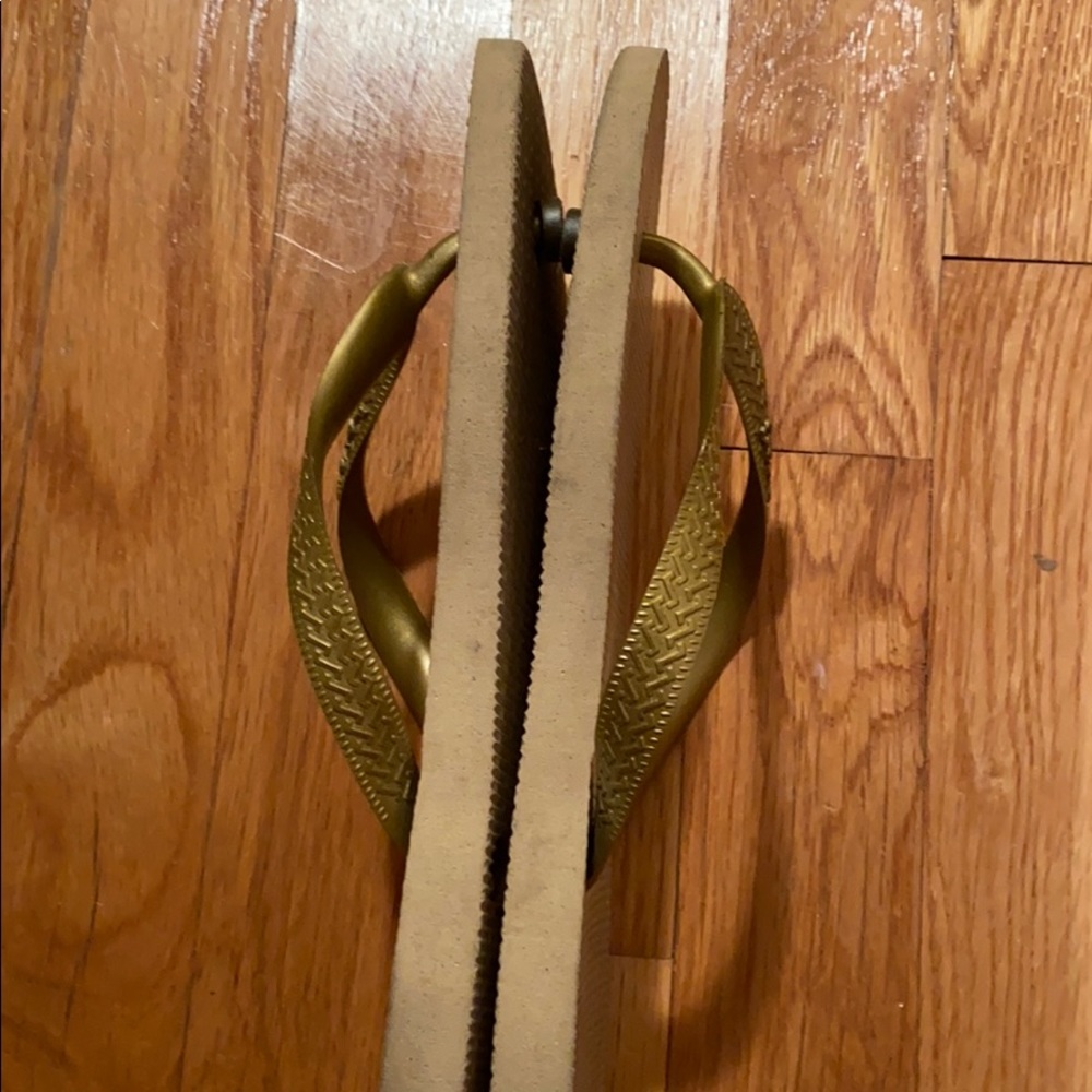Flip flops - Picture 3 of 3